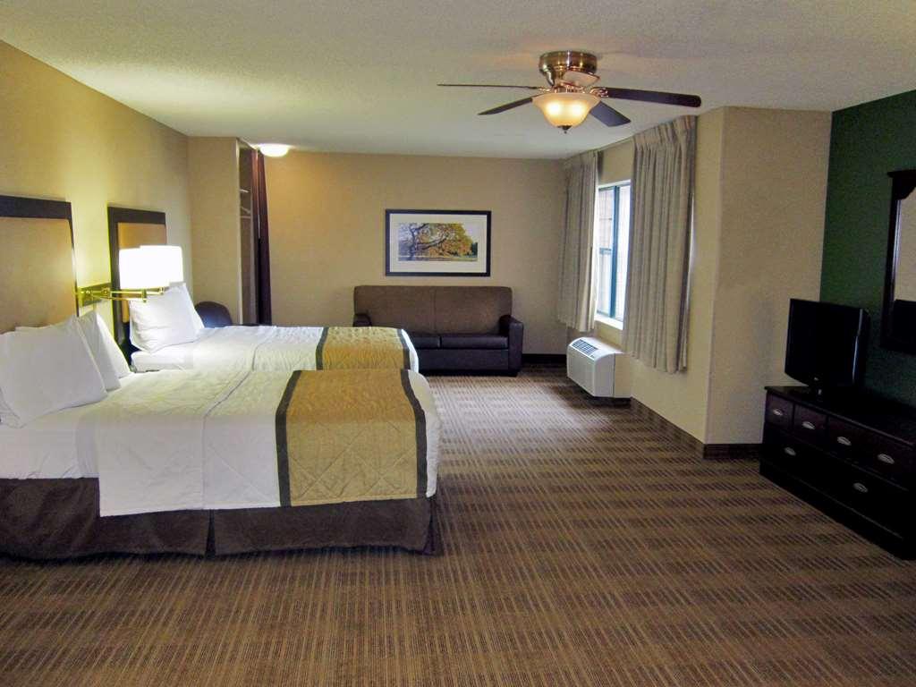 Extended Stay America Suites - Detroit - Southfield - I-696 Farmington Hills Room photo